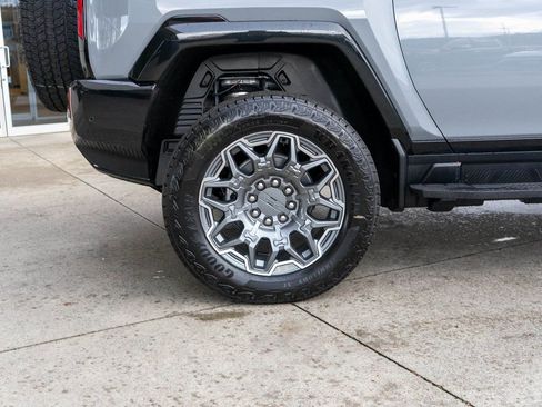 New 2026 GMC Hummer EV SUV AWD/4WD image 35