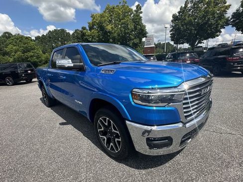 Used 2025 RAM 1500 Laramie image 7