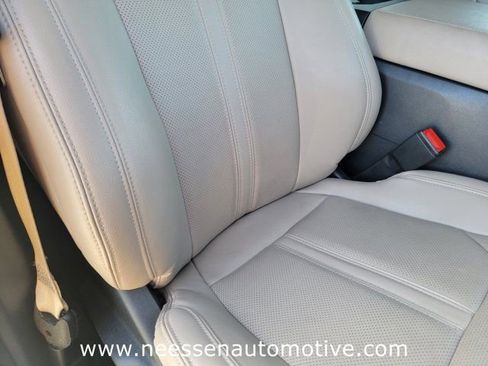Used 2024 Ford Expedition Max Limited AWD/4WD image 10
