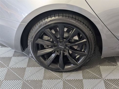 Used 2025 Tesla Model 3 RWD image 9