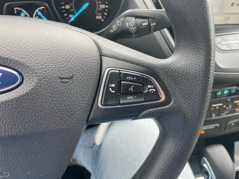 Used 2018 Ford Escape SE w/ Ford Safe & Smart Package AWD/4WD image 22