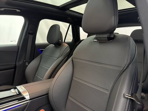 Certified 2026 Mercedes-Benz GLC 300 image 14