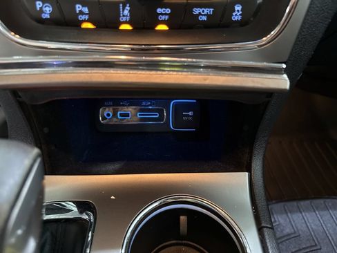Used 2017 Jeep Grand Cherokee Summit AWD/4WD image 23