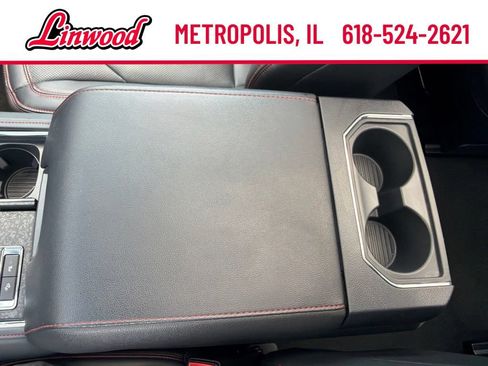 Used 2024 Ford Expedition Limited AWD/4WD image 27