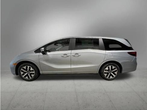 New 2026 Honda Odyssey EX-L image 2