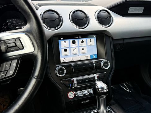 Used 2017 Ford Mustang Premium RWD image 39