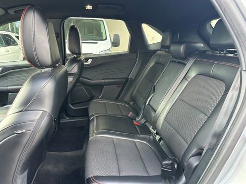 Used 2023 Ford Escape ST-Line image 13