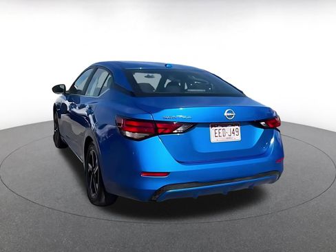 Used 2025 Nissan Sentra SV image 11