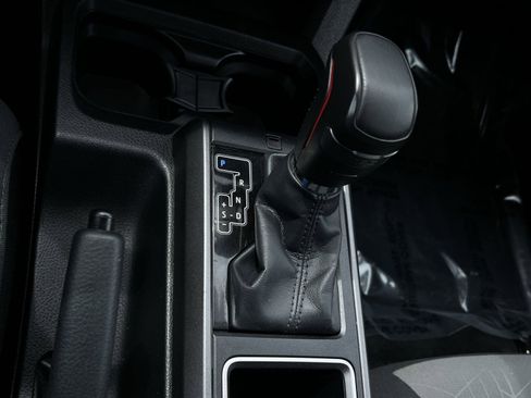 Used 2023 Toyota Tacoma TRD Off-Road AWD/4WD image 34