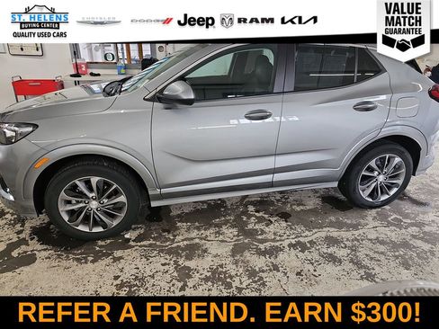 Used 2023 Buick Encore GX Select w/ Sport Touring Package AWD/4WD image 4