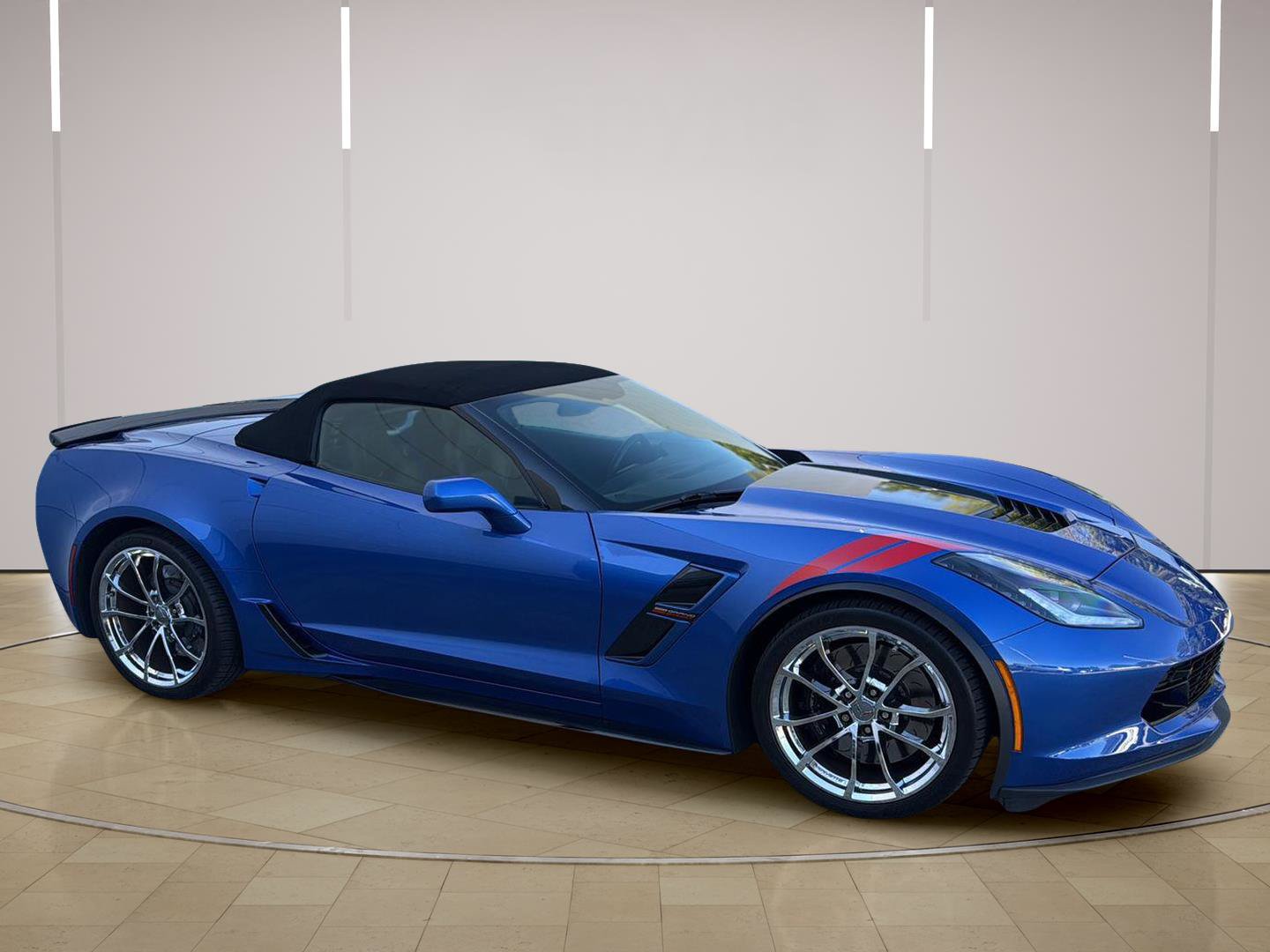 Used 2019 Chevrolet Corvette Grand Sport RWD image 3