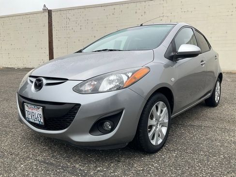 Used 2013 MAZDA MAZDA2 Touring image 68