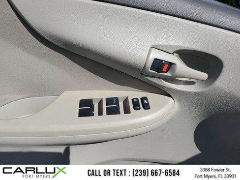 Used 2009 Toyota Corolla 4dr Sdn Auto (Natl) image 22