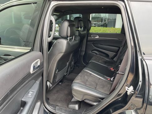 Used 2021 Jeep Grand Cherokee Laredo X RWD image 5