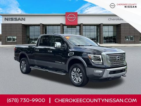 Certified 2024 Nissan Titan Platinum Reserve w/ Moonroof Package AWD/4WD image 1