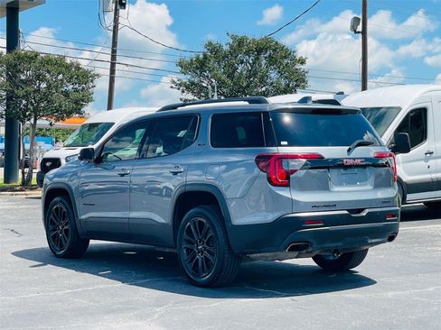 Used 2022 GMC Acadia SLT w/ Elevation Edition AWD/4WD image 5