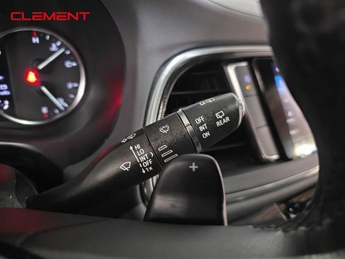 Used 2024 Buick Enclave Premium image 15