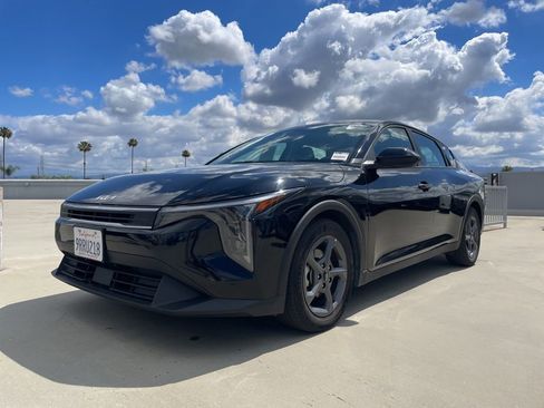 Used 2025 Kia K4 FWD image 5