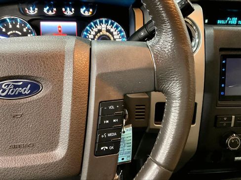 Used 2011 Ford F150 XLT w/ XLT Chrome Pkg AWD/4WD image 24
