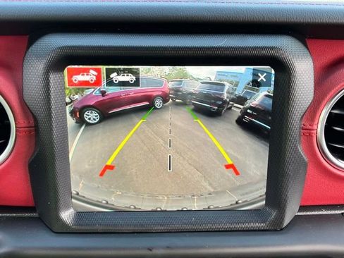 Used 2023 Jeep Wrangler Unlimited Rubicon 4xe image 44