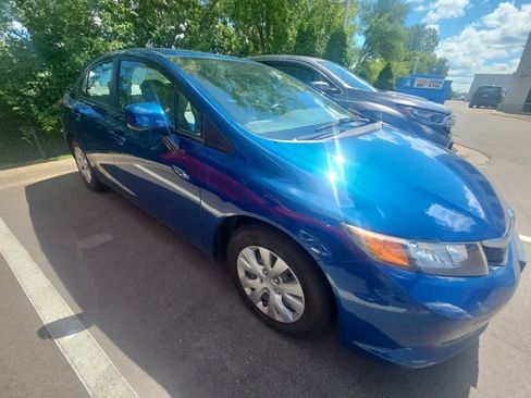 Used 2012 Honda Civic LX image 3