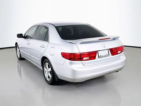 Used 2005 Honda Accord EX image 10