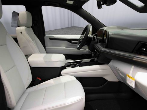 New 2026 Chevrolet Tahoe Premier AWD/4WD image 28
