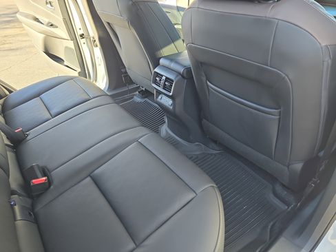 New 2026 Nissan Murano Platinum image 11