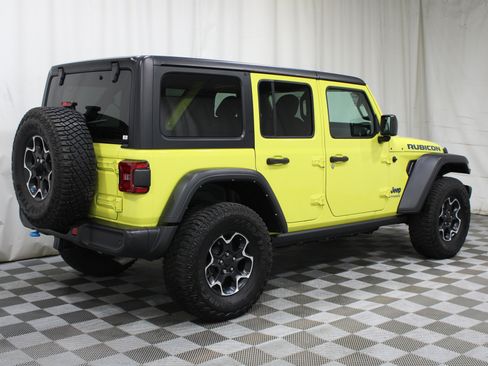 Used 2022 Jeep Wrangler Unlimited Rubicon 4xe w/ Cold Weather Group AWD/4WD image 26