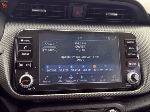 Used 2023 Nissan Kicks SV FWD image 18