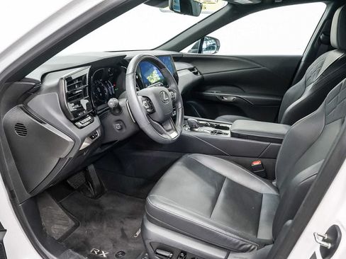 Used 2024 Lexus RX 350 Premium w/ Convenience Package FWD image 18