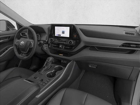 New 2026 Toyota Highlander XLE AWD/4WD image 11