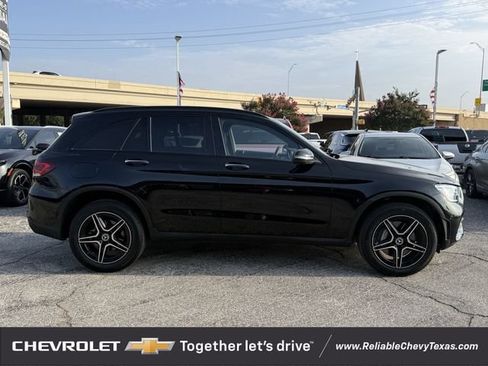 Used 2022 Mercedes-Benz GLC 300 image 5