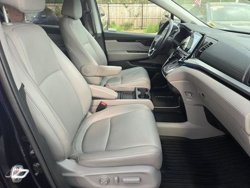 Used 2023 Honda Odyssey Touring image 30