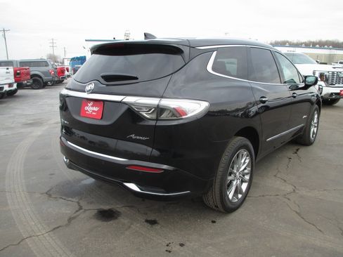 Certified 2022 Buick Enclave Avenir w/ Avenir Technology Package image 4