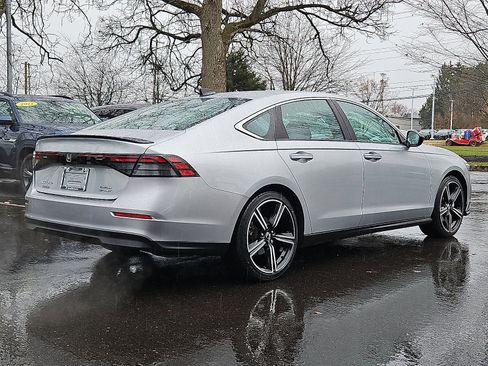 Used 2024 Honda Accord Sport image 6