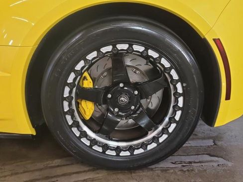 Used 2016 Chevrolet Corvette Z06 RWD image 9