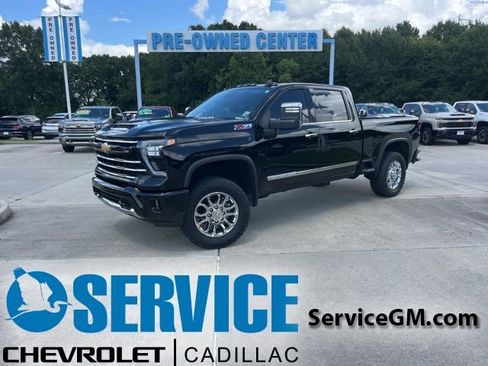 Used 2024 Chevrolet Silverado 2500 LTZ w/ LTZ Plus Package AWD/4WD image 1