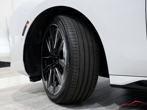 Used 2023 BMW 740i RWD image 91