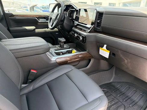 New 2026 GMC Sierra 1500 Elevation w/ Elevation Premium Package AWD/4WD image 22