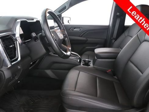 Used 2023 GMC Canyon Elevation w/ Elevation Premium Package AWD/4WD image 16