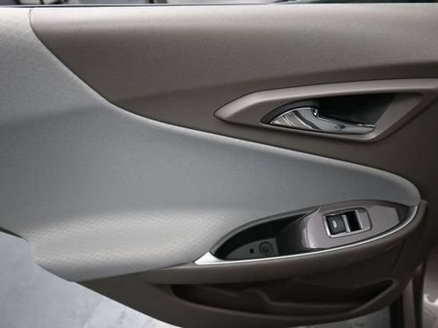 Used 2025 Chevrolet Malibu LT FWD image 20