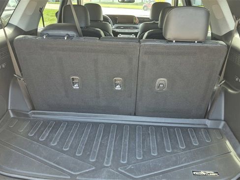 Used 2021 Hyundai Palisade Limited image 12