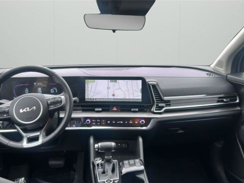 Used 2023 Kia Sportage EX image 20