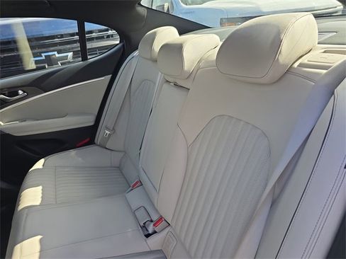 Used 2024 Genesis G70 2.5T w/ Sport Prestige Package image 11