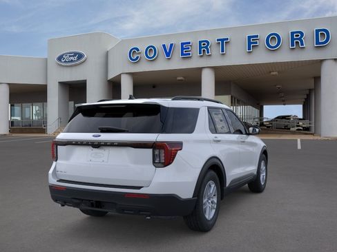 New 2026 Ford Explorer Active RWD image 8