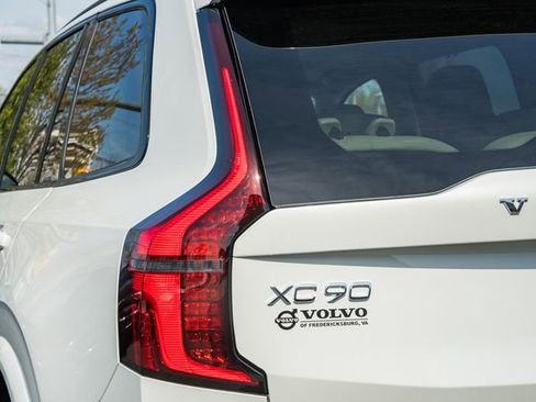 New 2026 Volvo XC90 T8 Ultra w/ Protection Package Premier image 7