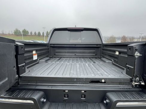 Used 2018 Honda Ridgeline RTL-E image 16