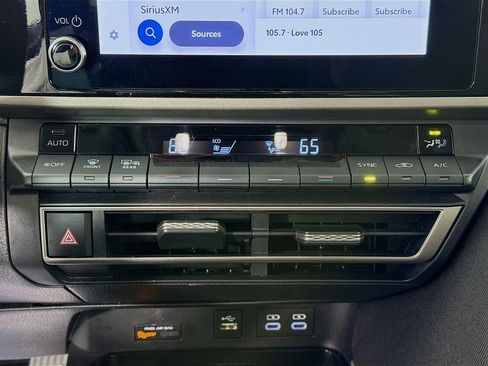 Certified 2025 Toyota Camry LE FWD image 15