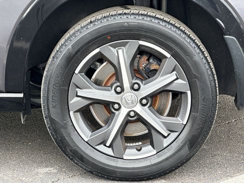 Used 2024 Honda HR-V EX-L image 9